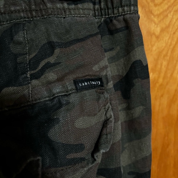 Sanctuary x Anthropologie Linen Crop Camo Cargo Pants Size 2X - Picture 6 of 8